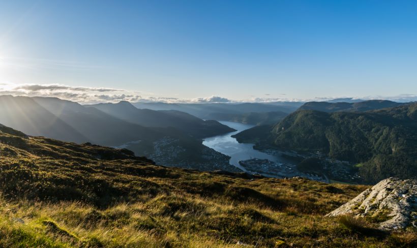 solskjermingsleverandør Førde